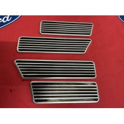 Luftschlitz-Attrappen seitlich Capri Ia