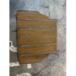 Teppich Kofferraum braun mit Schutzstreifen